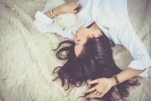 Sonno e disturbi di genere: la donna dorme meno e peggio dell’uomo